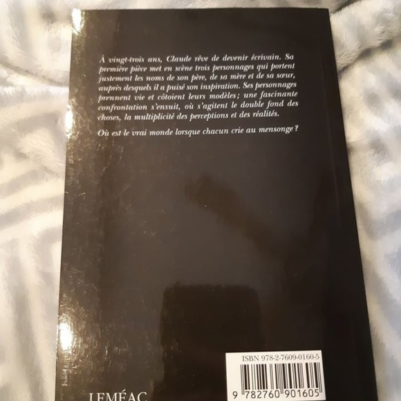 Livre : Le vrai monde? (théâtre) - Picture 2 of 2